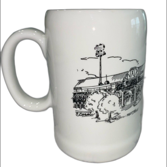 Vintage Pilot Field “Home of Buffalo Baseball “ Ceramic Beer Stein. - Picture 3 of 10